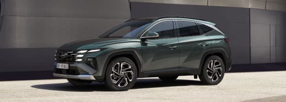 <p><b>Nueva Tucson Hibrida</b></p>
<p>Tu próximo destino comienza con tecnología innovadora</p>
